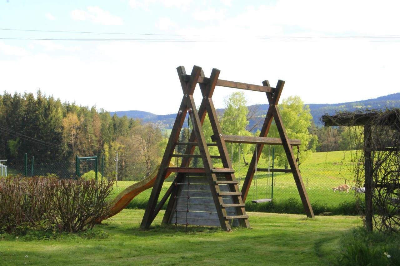 Statek Křížové pole Vyssi Brod Exterior foto